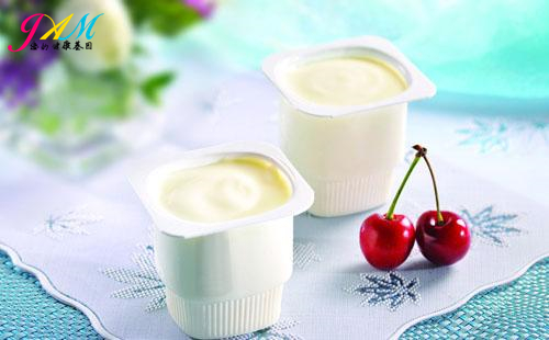 五種食物法寶是聚會(huì)后排毒利器.jpg